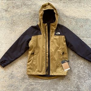 ✨NWT✨North face warm storm jacket boys 10/12